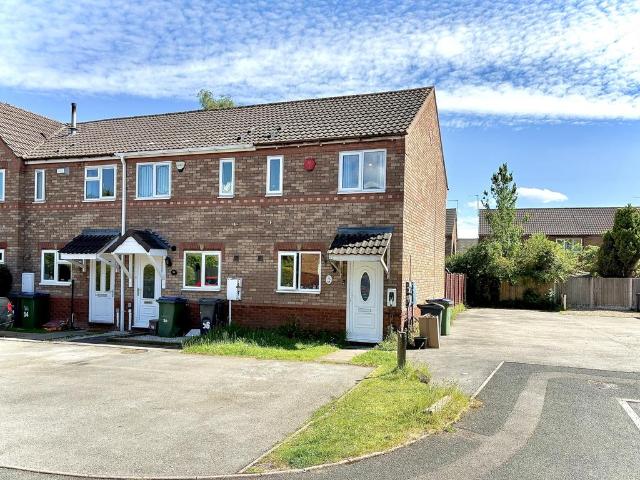 2 bedroom end of terrace house for sale