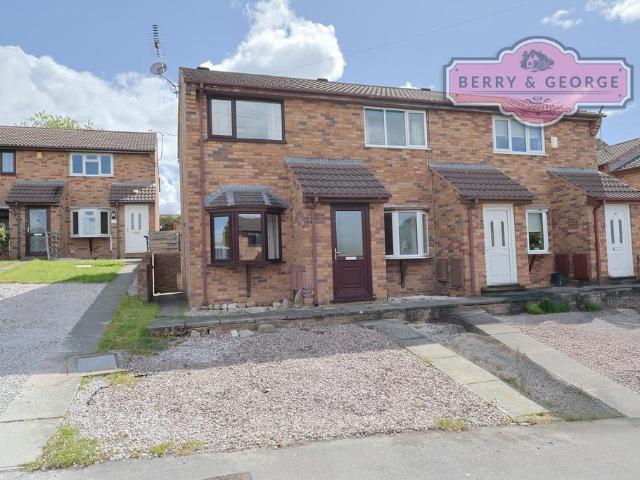 2 bedroom end of terrace house for sale