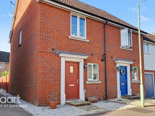 2 bedroom end of terrace house for sale