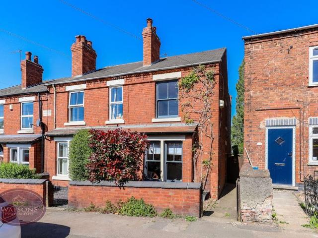 2 bedroom end of terrace house for sale