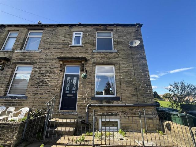 2 bedroom end of terrace house for sale