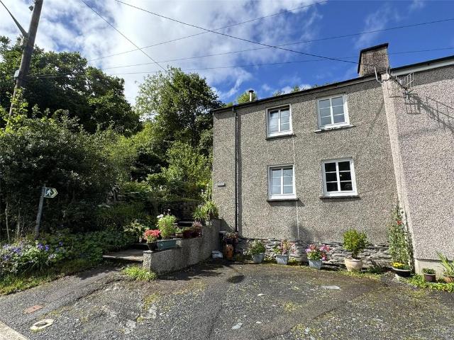 2 bedroom end of terrace house for sale