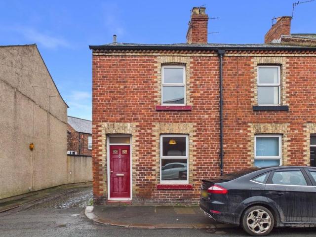 2 bedroom end of terrace house for sale