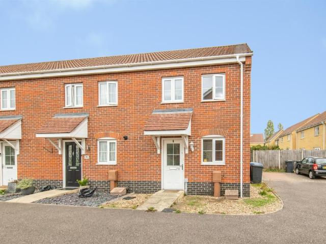 2 bedroom end of terrace house for sale