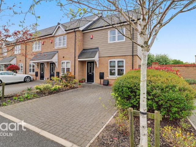 2 bedroom end of terrace house for sale