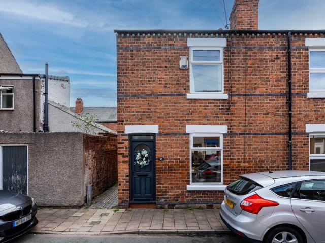 2 bedroom end of terrace house for sale