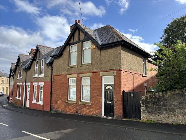 2 bedroom end of terrace house for sale