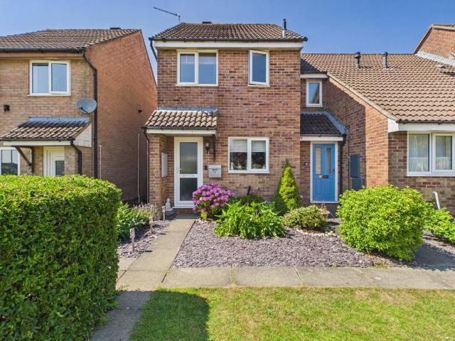 2 bedroom end of terrace house for sale