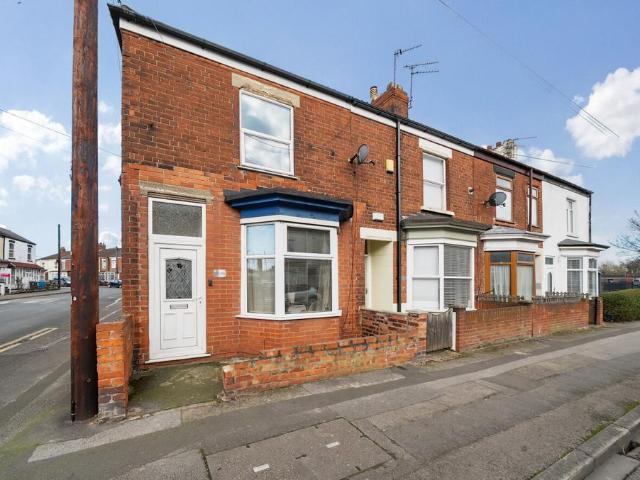 2 bedroom end of terrace house for sale