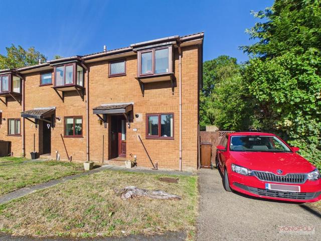 2 bedroom end of terrace house for sale