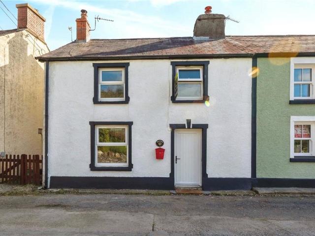 2 bedroom end of terrace house for sale