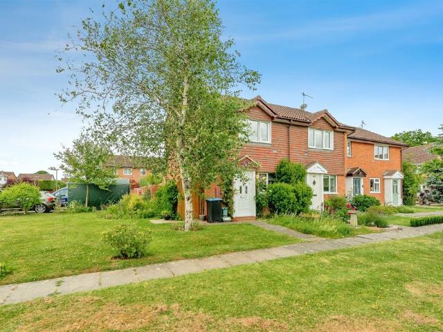 2 bedroom end of terrace house for sale