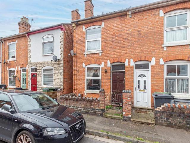2 bedroom end of terrace house for sale