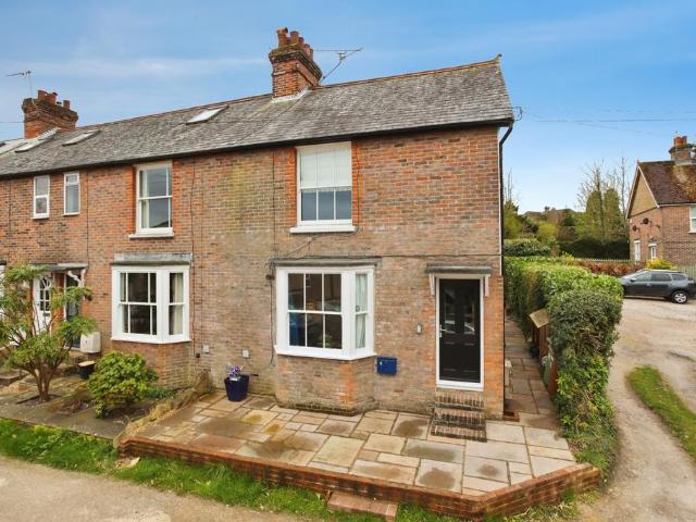 2 bedroom end of terrace house for sale