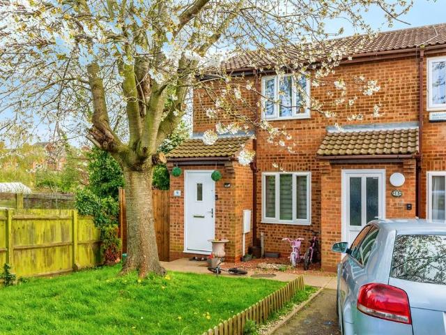 2 bedroom end of terrace house for sale