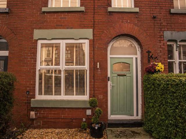 2 bedroom end of terrace house for sale