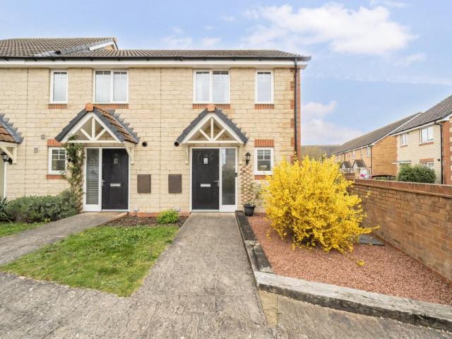 2 bedroom end of terrace house for sale