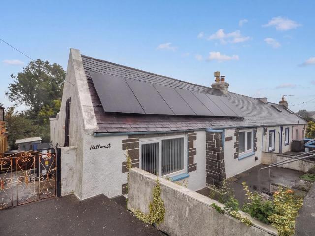 2 bedroom end of terrace house for sale