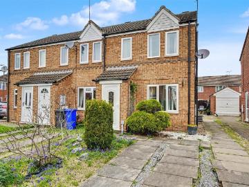 2 bedroom end of terrace house for sale