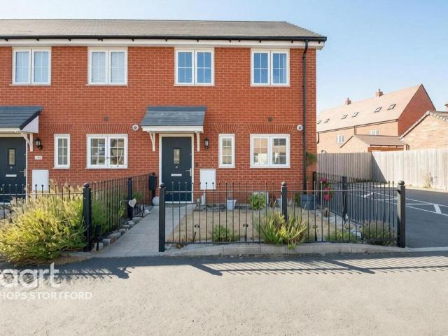 2 bedroom end of terrace house for sale