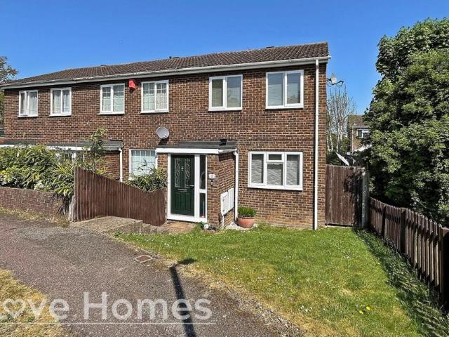 2 bedroom end of terrace house for sale