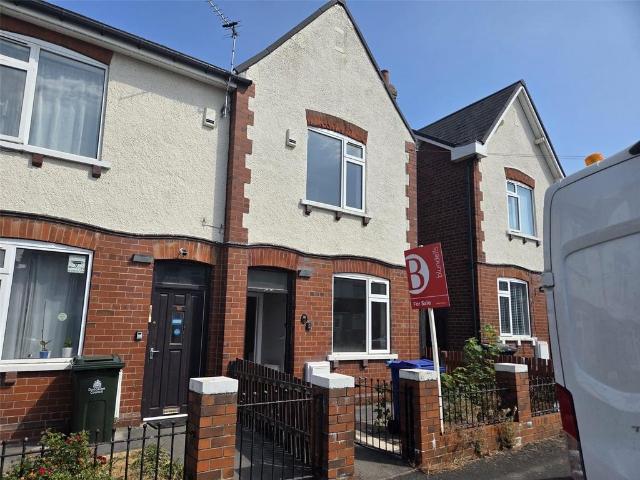 2 bedroom end of terrace house for sale