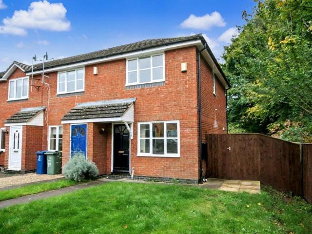 2 bedroom end of terrace house for sale