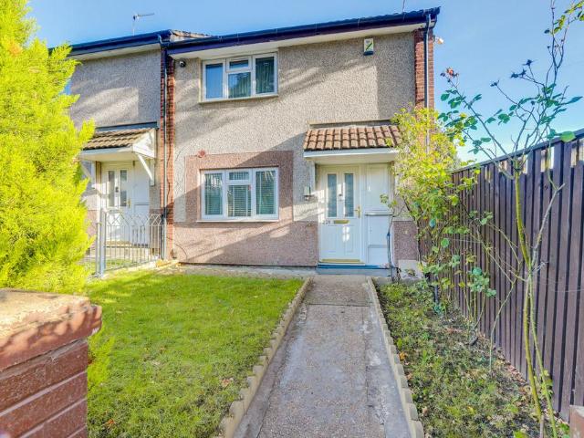 2 bedroom end of terrace house for sale