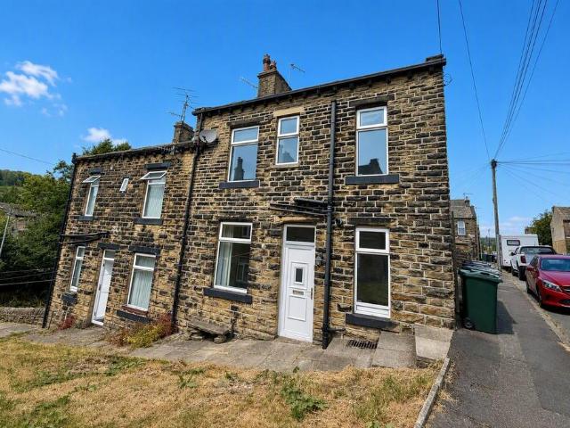 2 bedroom end of terrace house for sale