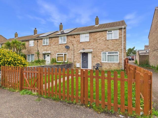 2 bedroom end of terrace house for sale