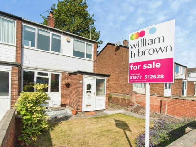 2 bedroom end of terrace house for sale