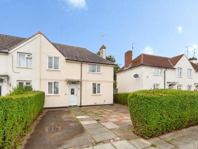 2 bedroom end of terrace house for sale