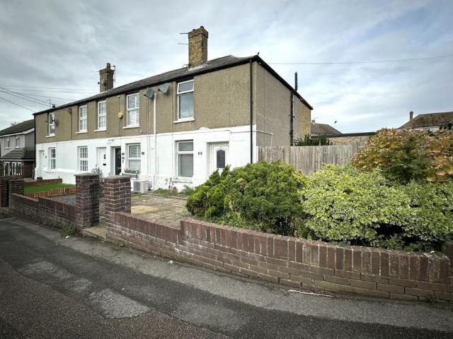 2 bedroom end of terrace house for sale