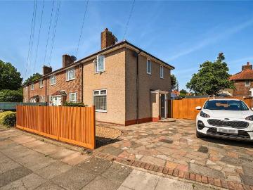 2 bedroom end of terrace house for sale