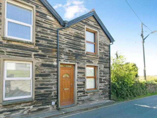 2 bedroom end of terrace house for sale