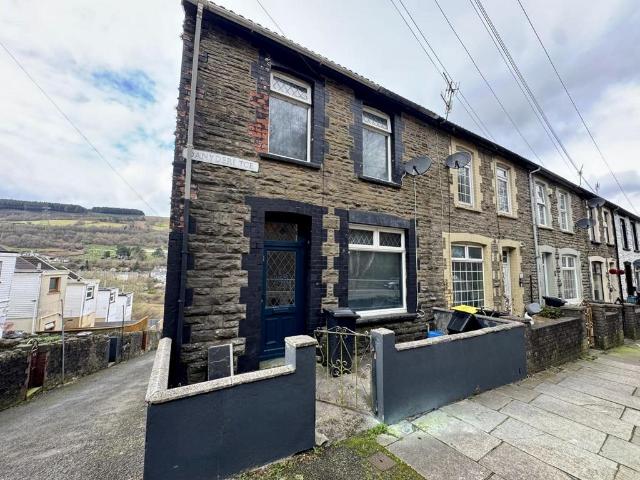 2 bedroom end of terrace house for sale