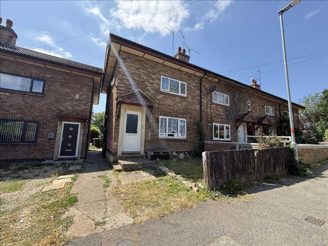 2 bedroom end of terrace house for sale