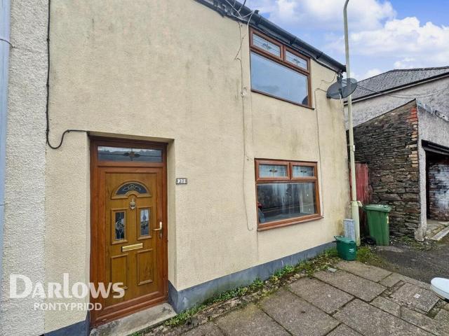 2 bedroom end of terrace house for sale