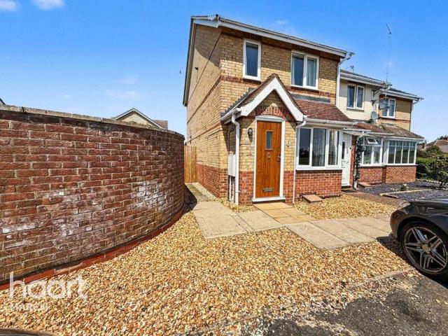 2 bedroom end of terrace house for sale