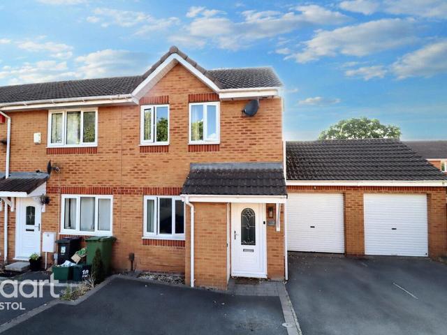 2 bedroom end of terrace house for sale