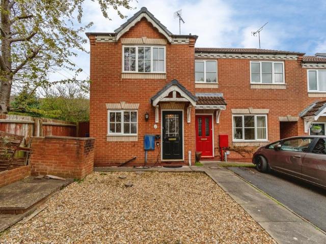 2 bedroom end of terrace house for sale