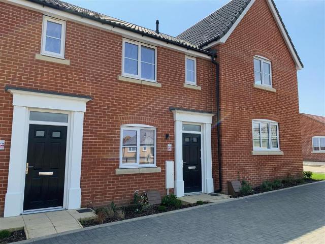 2 bedroom end of terrace house for sale