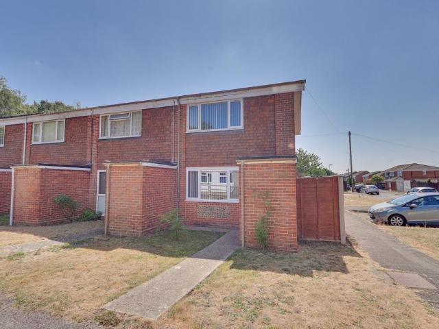 2 bedroom end of terrace house for sale