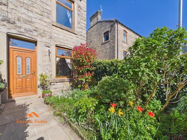 2 bedroom end of terrace house for sale