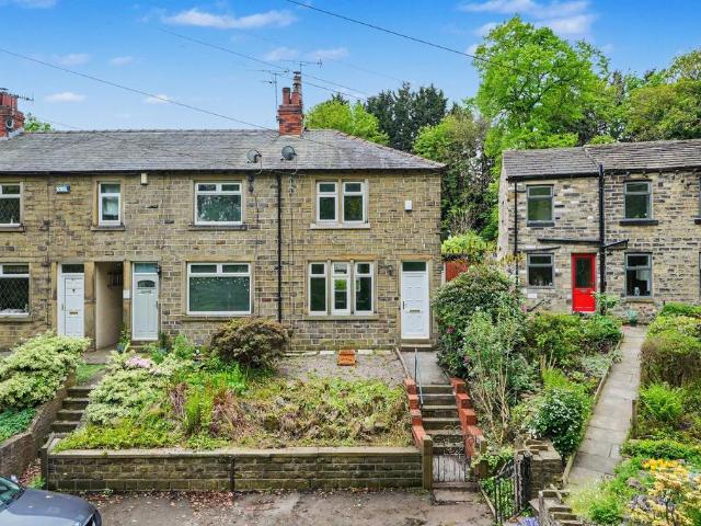 2 bedroom end of terrace house for sale