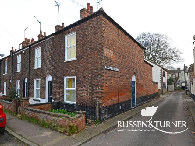 2 bedroom end of terrace house for sale