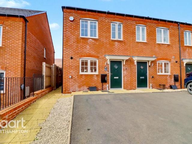 2 bedroom end of terrace house for sale