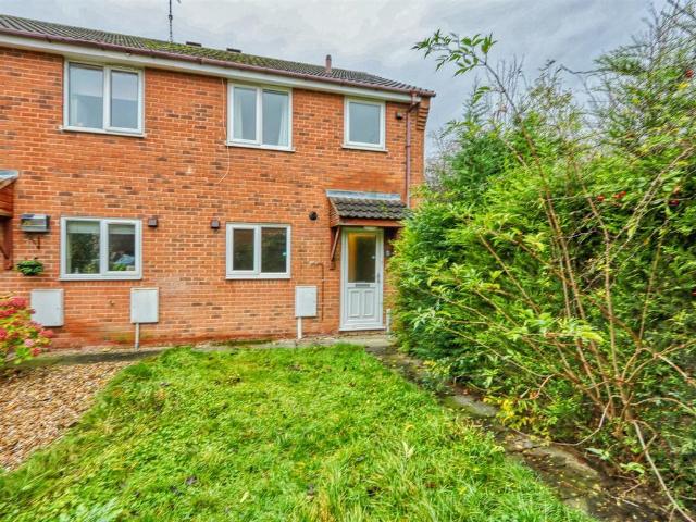 2 bedroom terraced house for sale