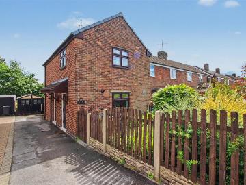 2 bedroom end of terrace house for sale