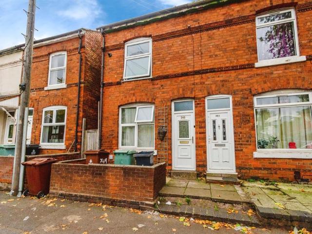 2 bedroom end of terrace house for sale